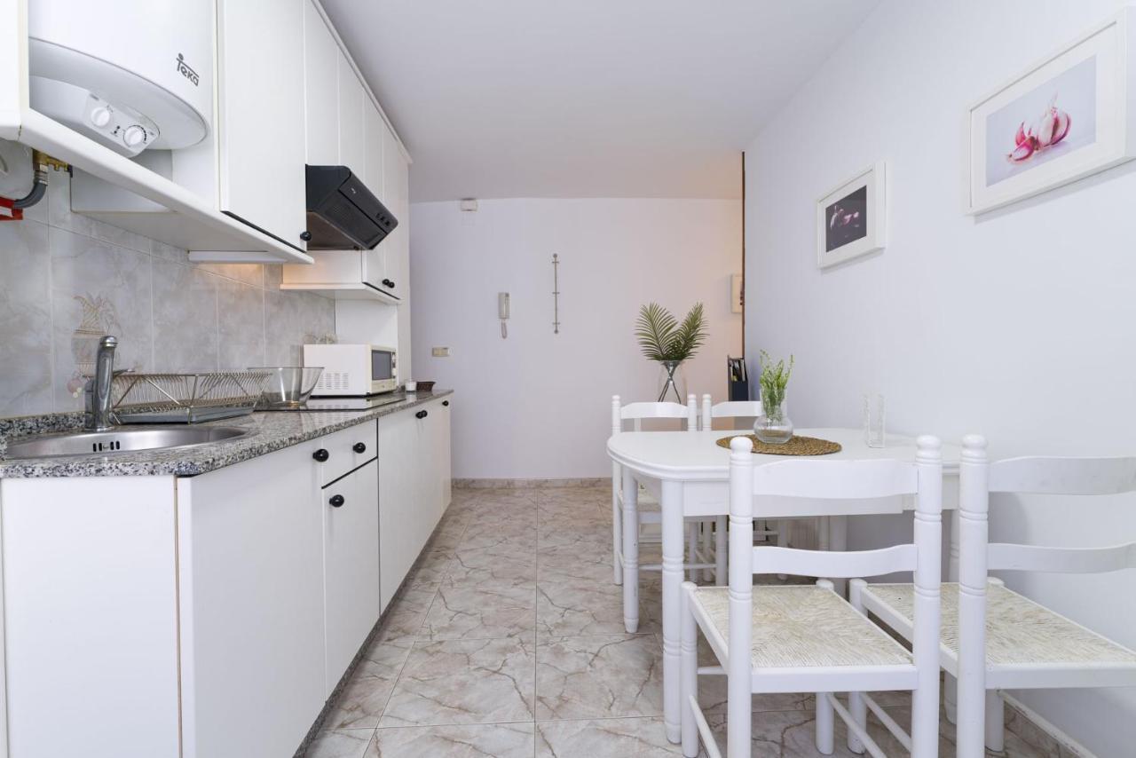 Apartamentos Luisa Arzua Ngoại thất bức ảnh