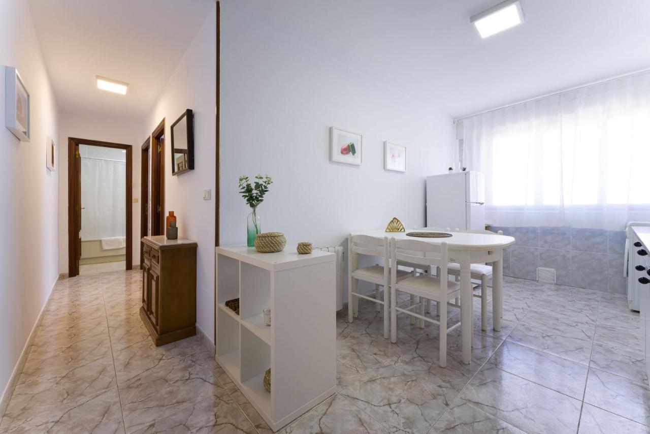 Apartamentos Luisa Arzua Ngoại thất bức ảnh